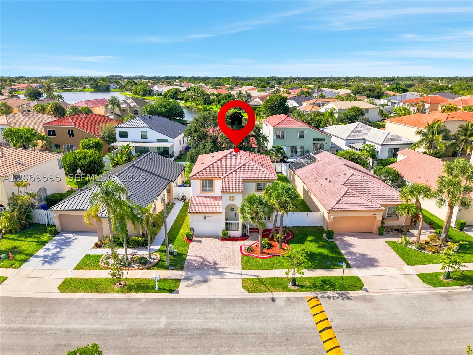 Pembroke Pines photo 2