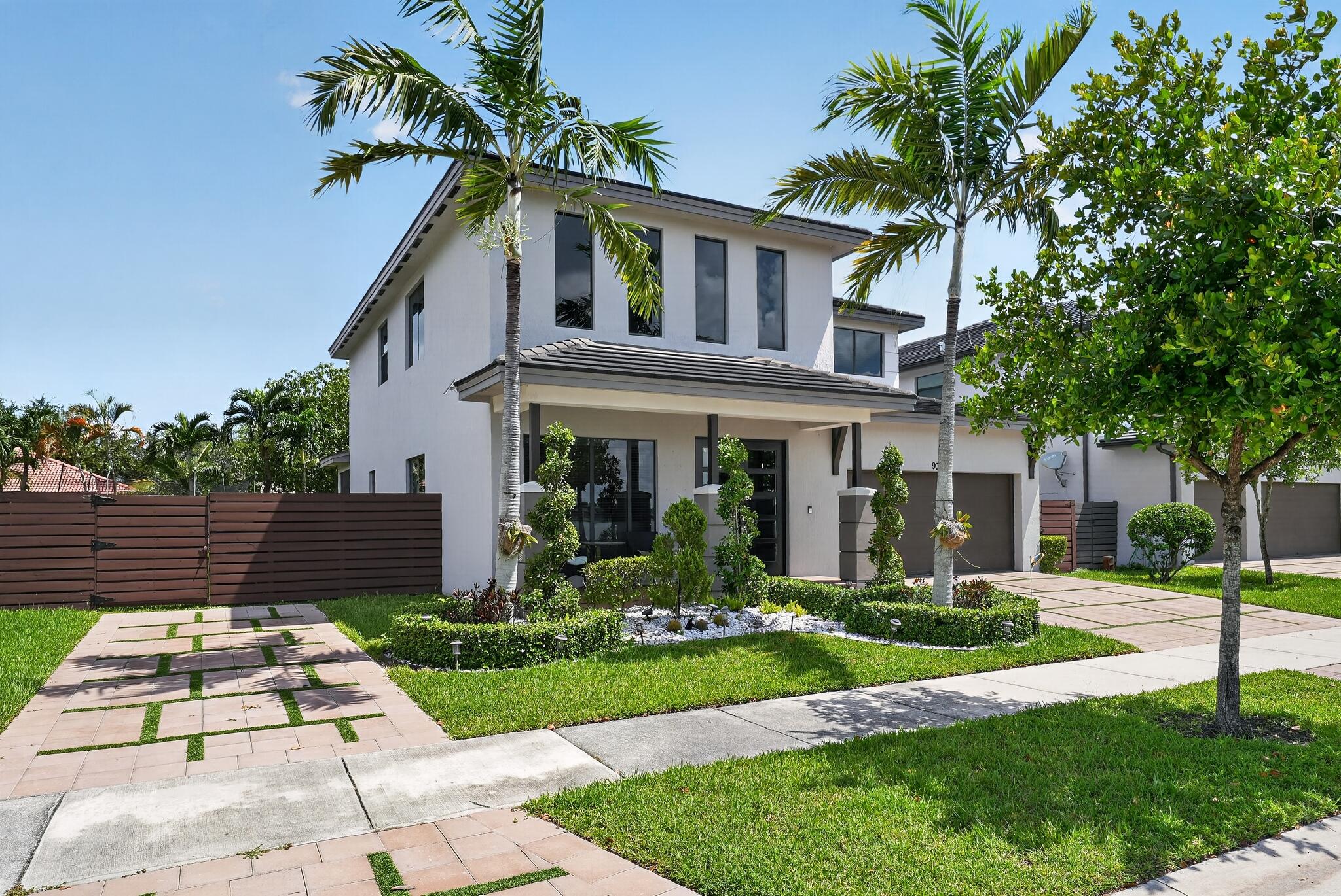 Miami Lakes photo 4