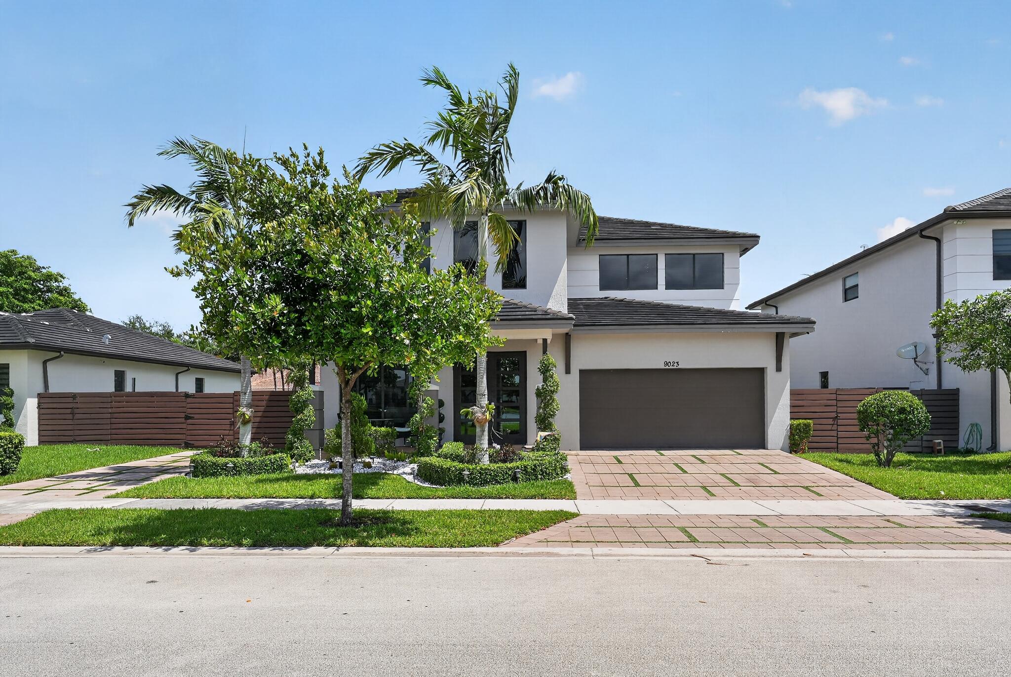 Miami Lakes photo 5