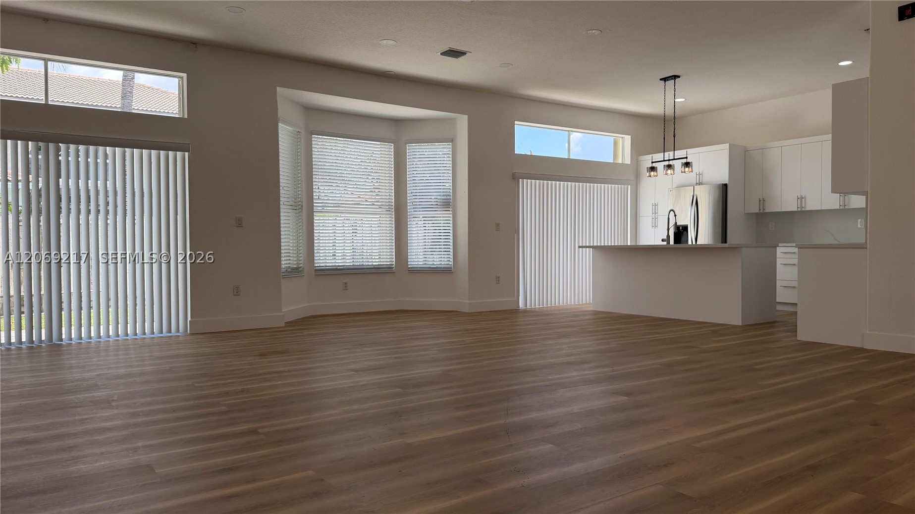 Pembroke Pines photo 2