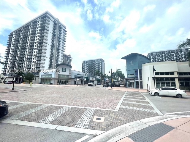 Doral photo 3