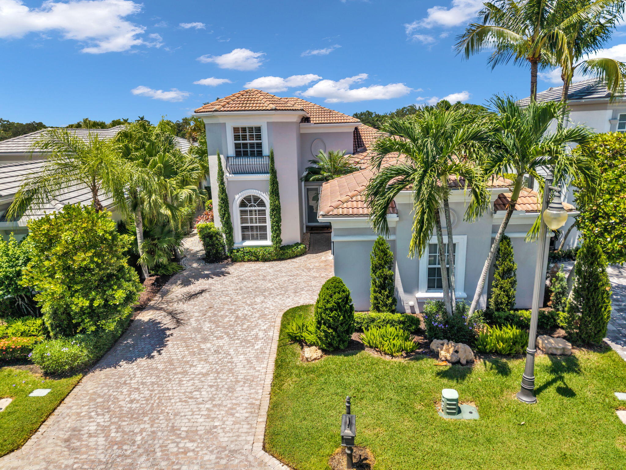 Palm Beach Gardens photo 1
