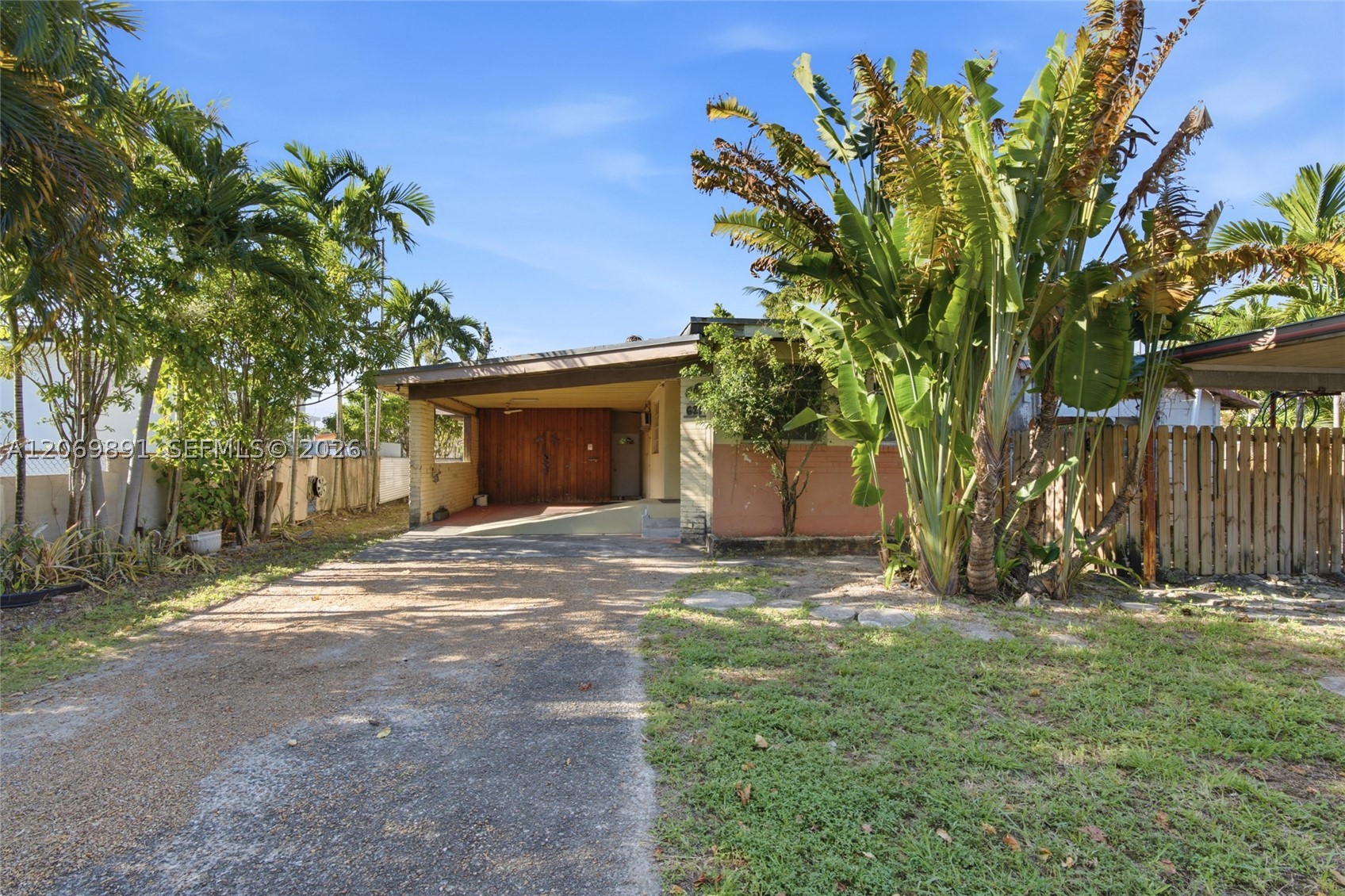 Hialeah photo 4