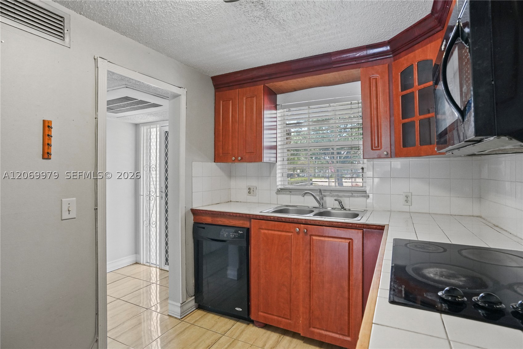 Pembroke Pines photo 4