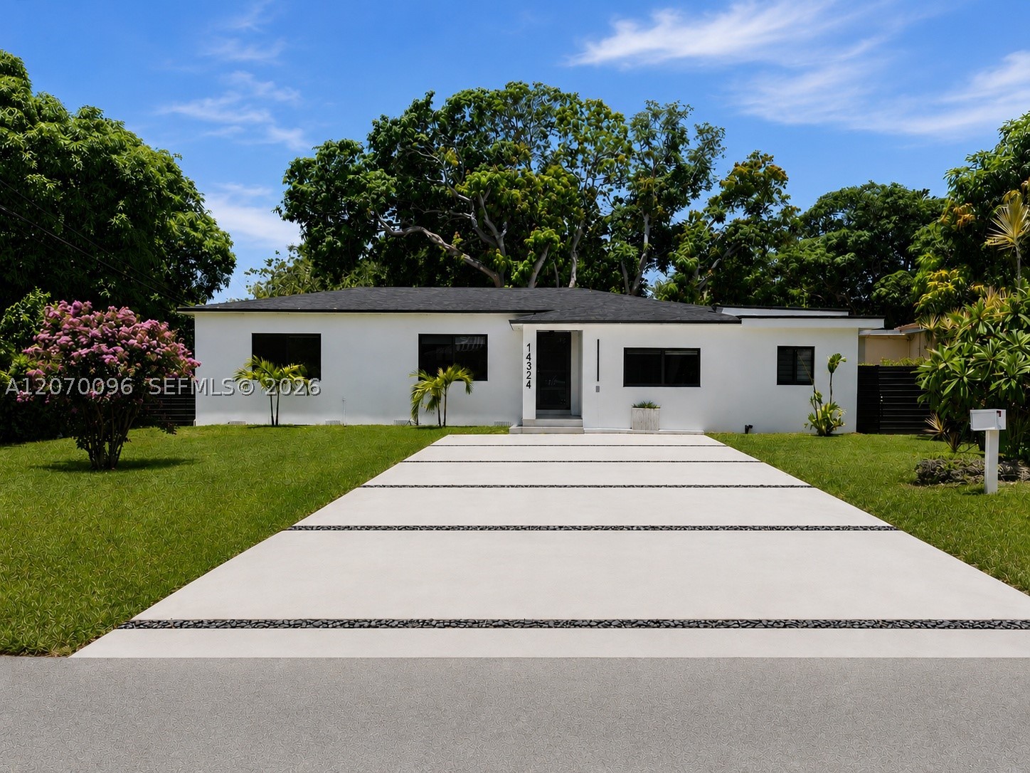 Miami photo 1