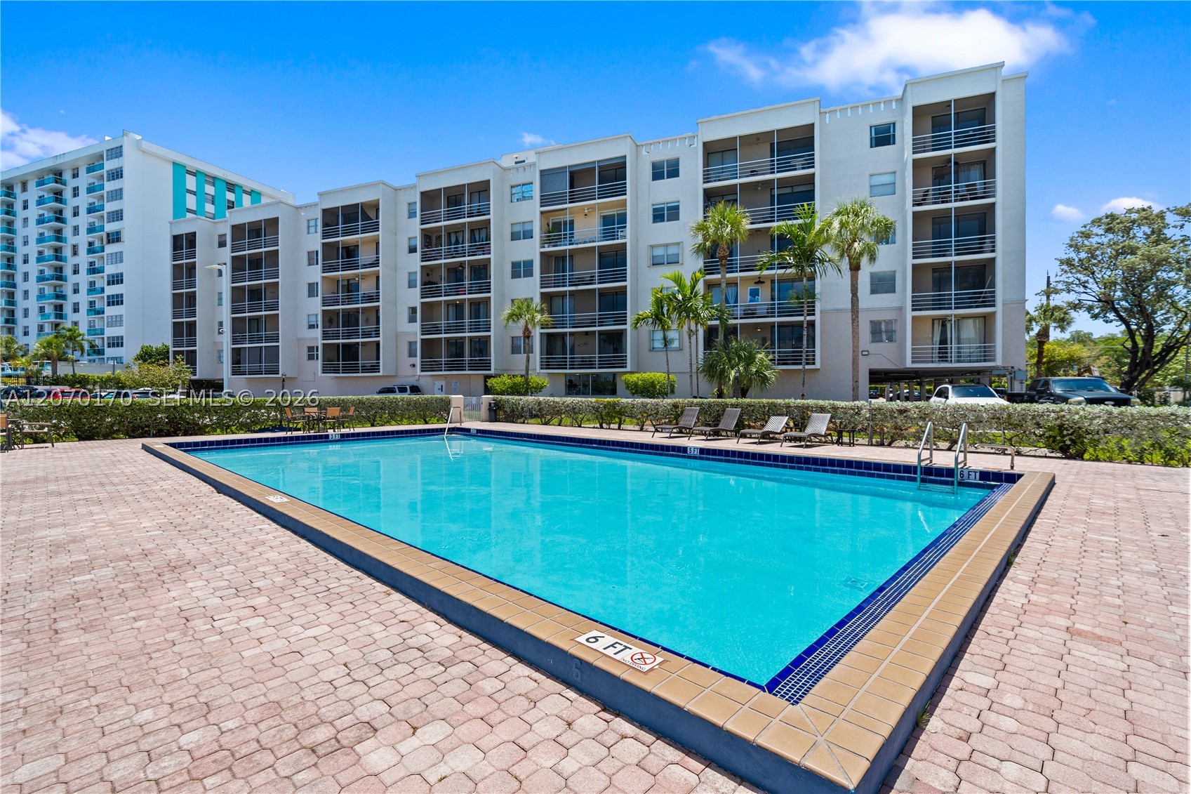 North Miami Beach photo 3
