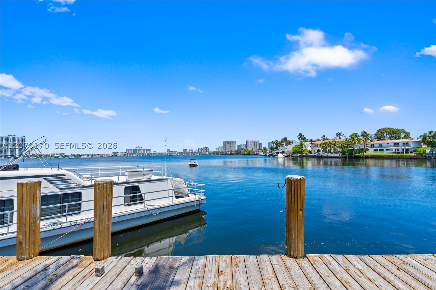 North Miami Beach photo 2