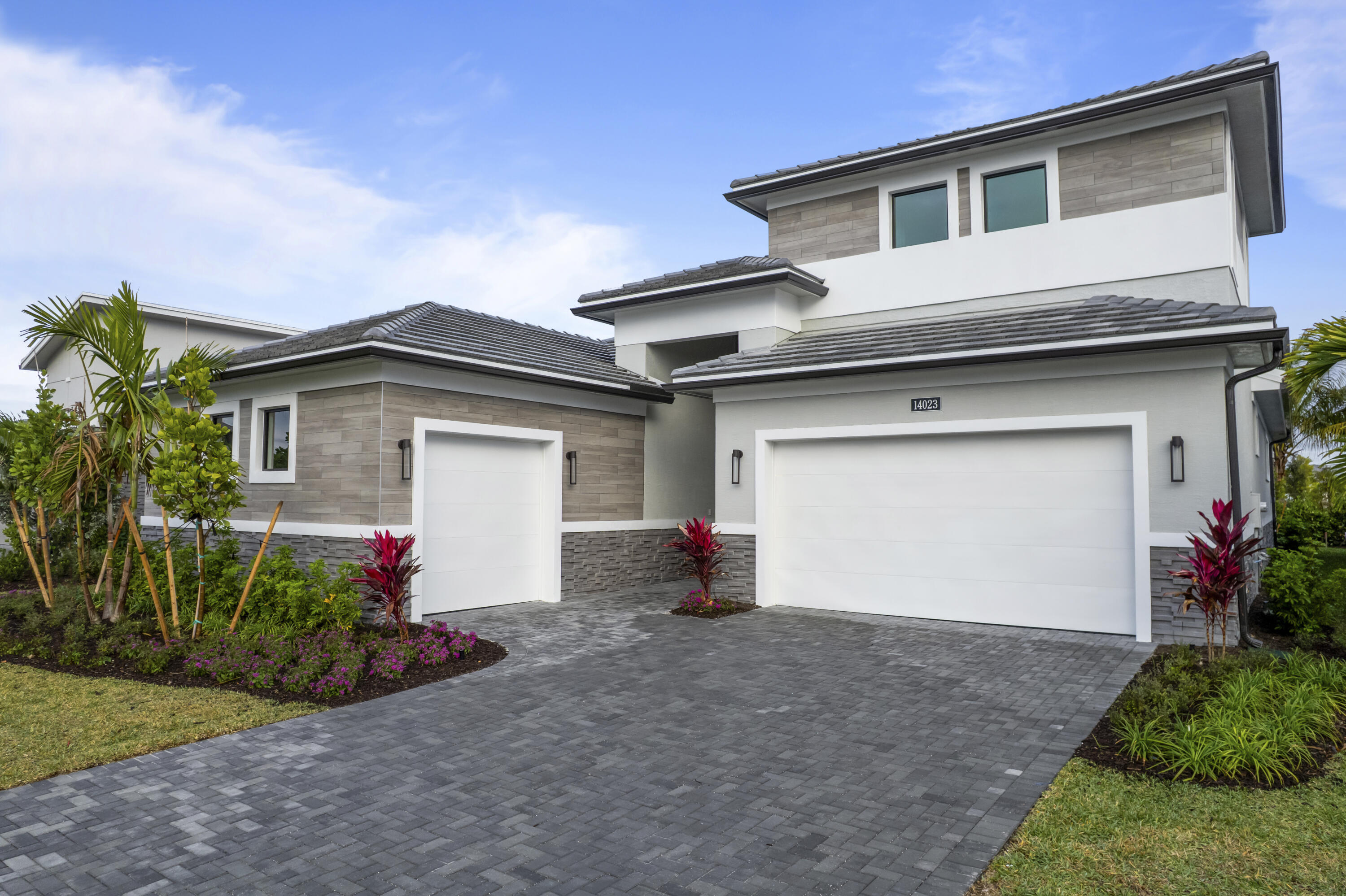 Palm Beach Gardens photo 2