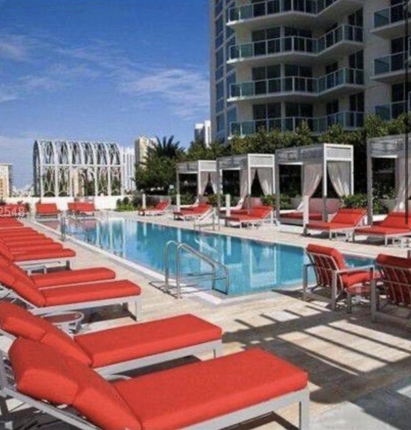 Sunny Isles Beach photo 2
