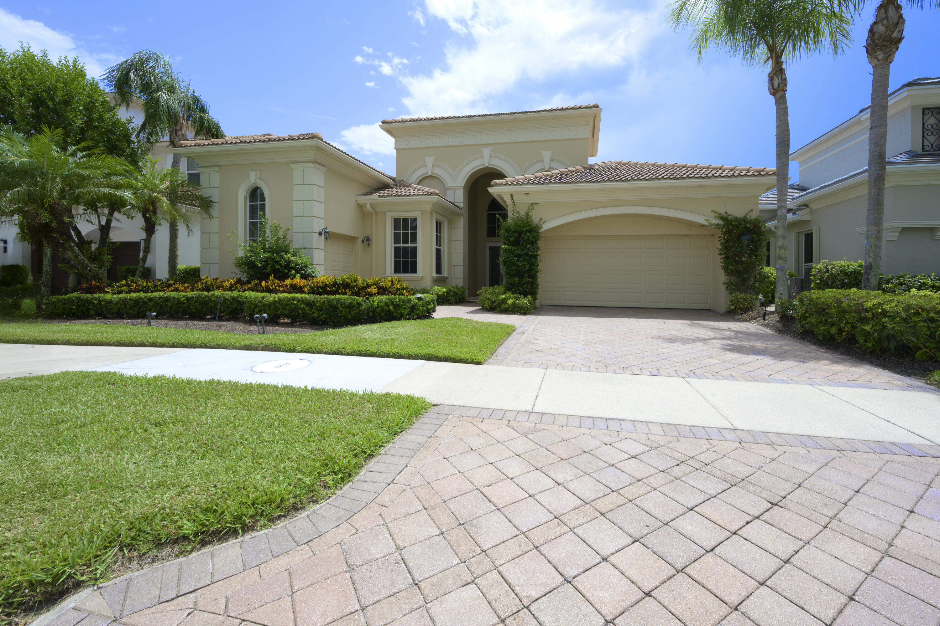 Palm Beach Gardens photo 2