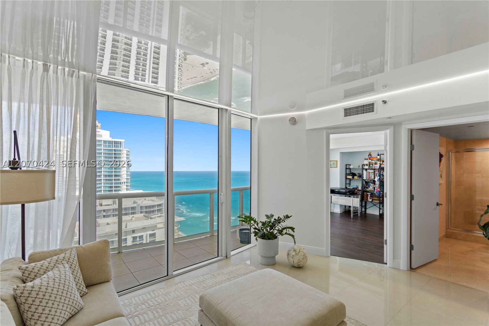 Sunny Isles Beach photo 2