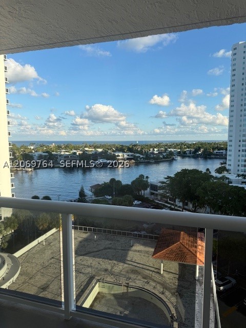 Aventura photo 2