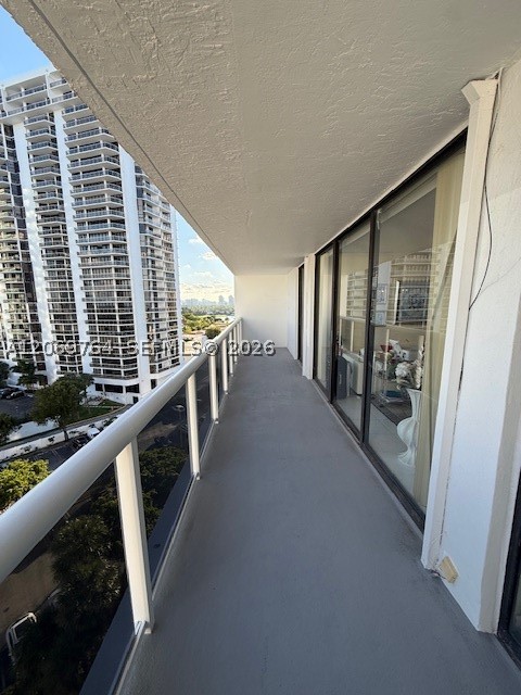 Aventura photo 3