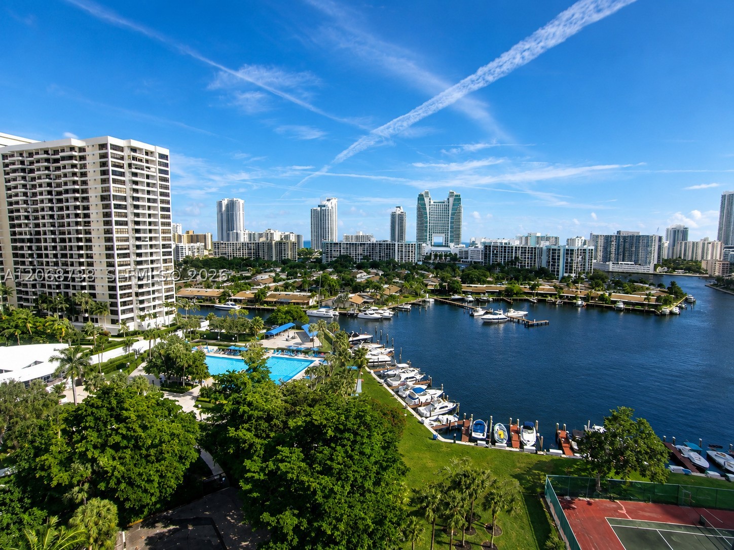 Hallandale Beach photo 1