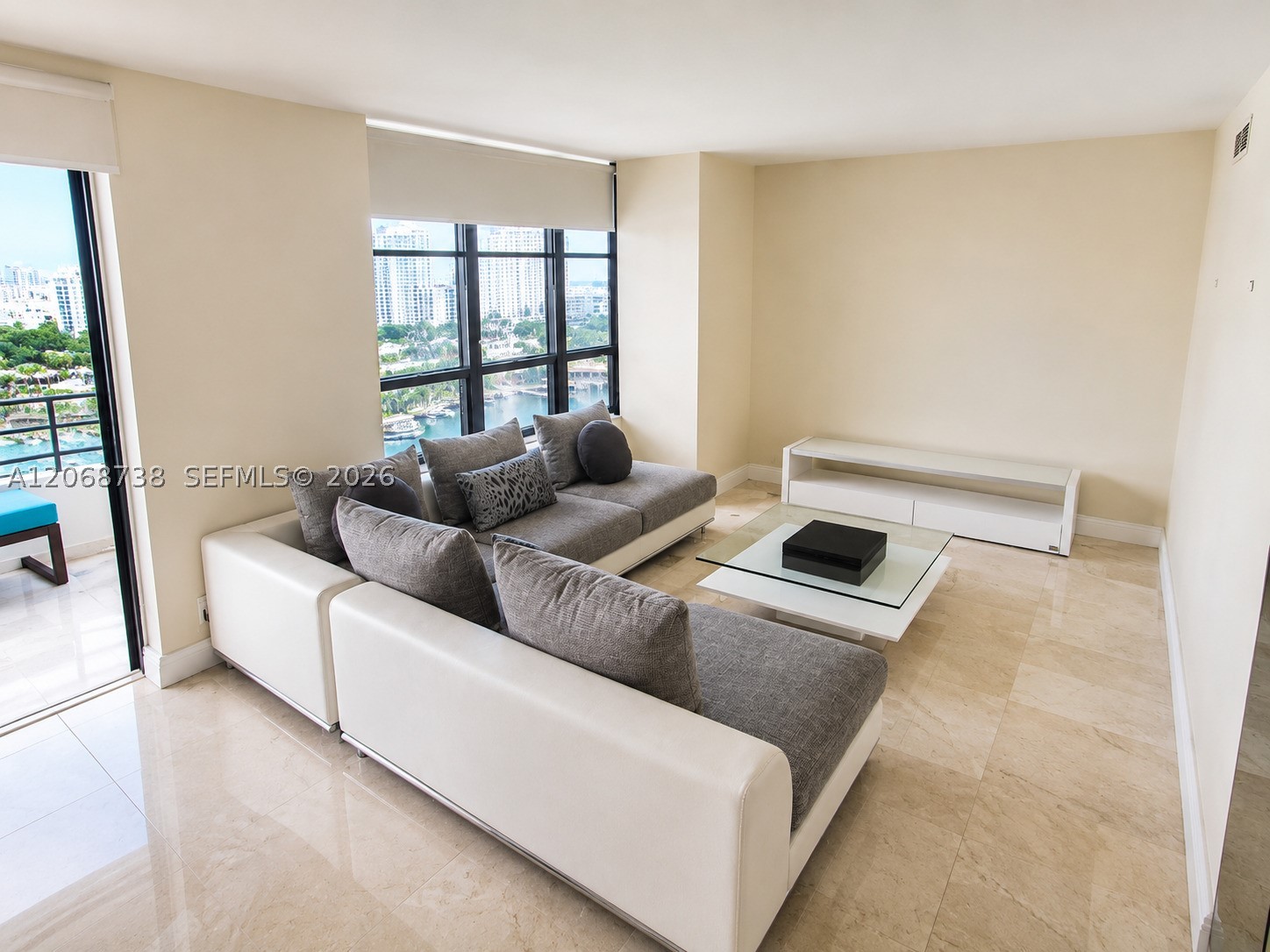 Hallandale Beach photo 5