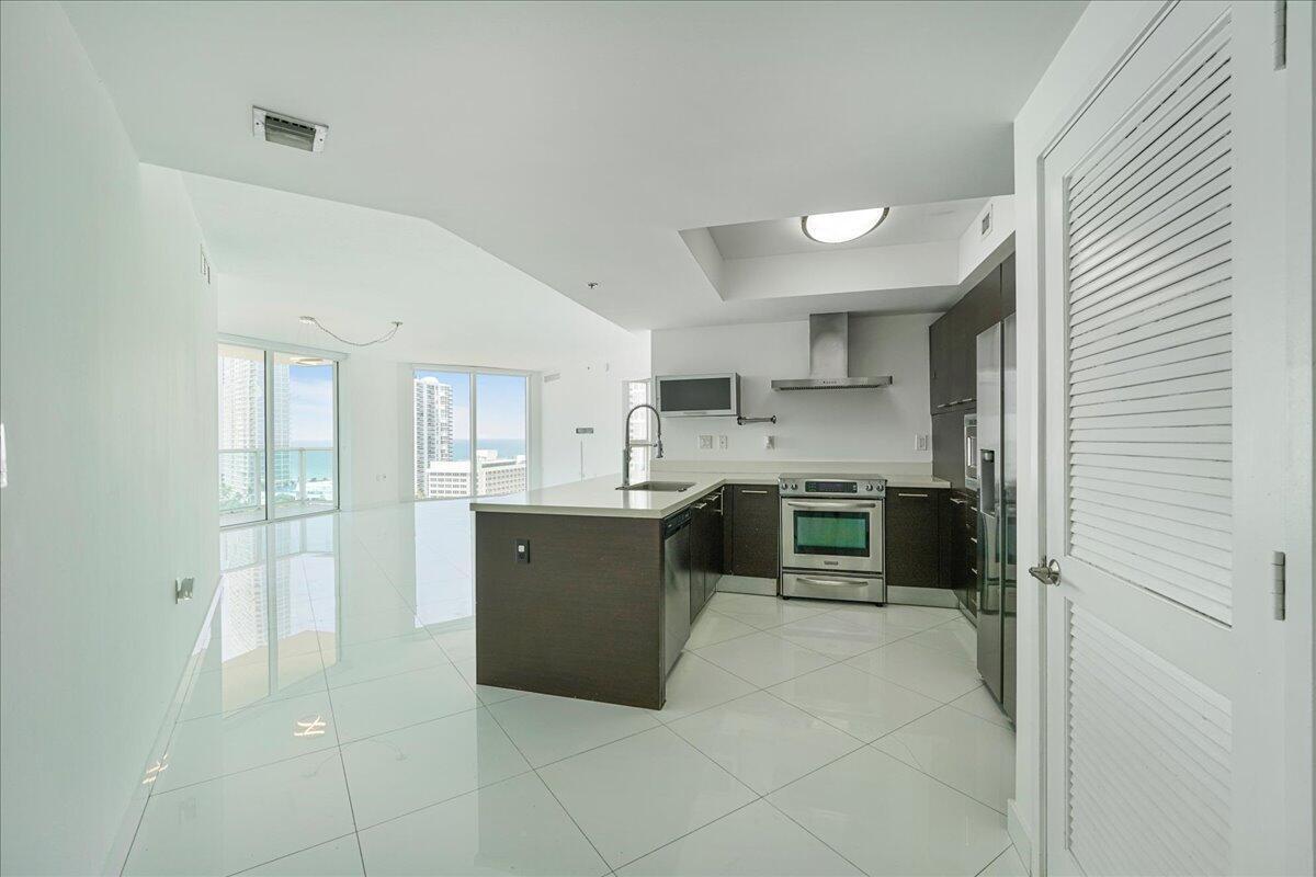Sunny Isles Beach photo 5