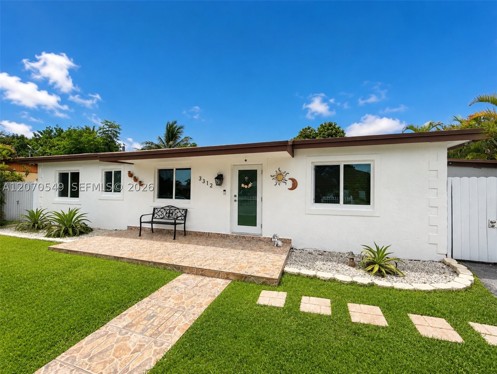 Miami Gardens photo 2