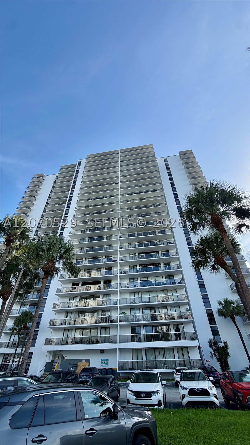 Aventura photo 1