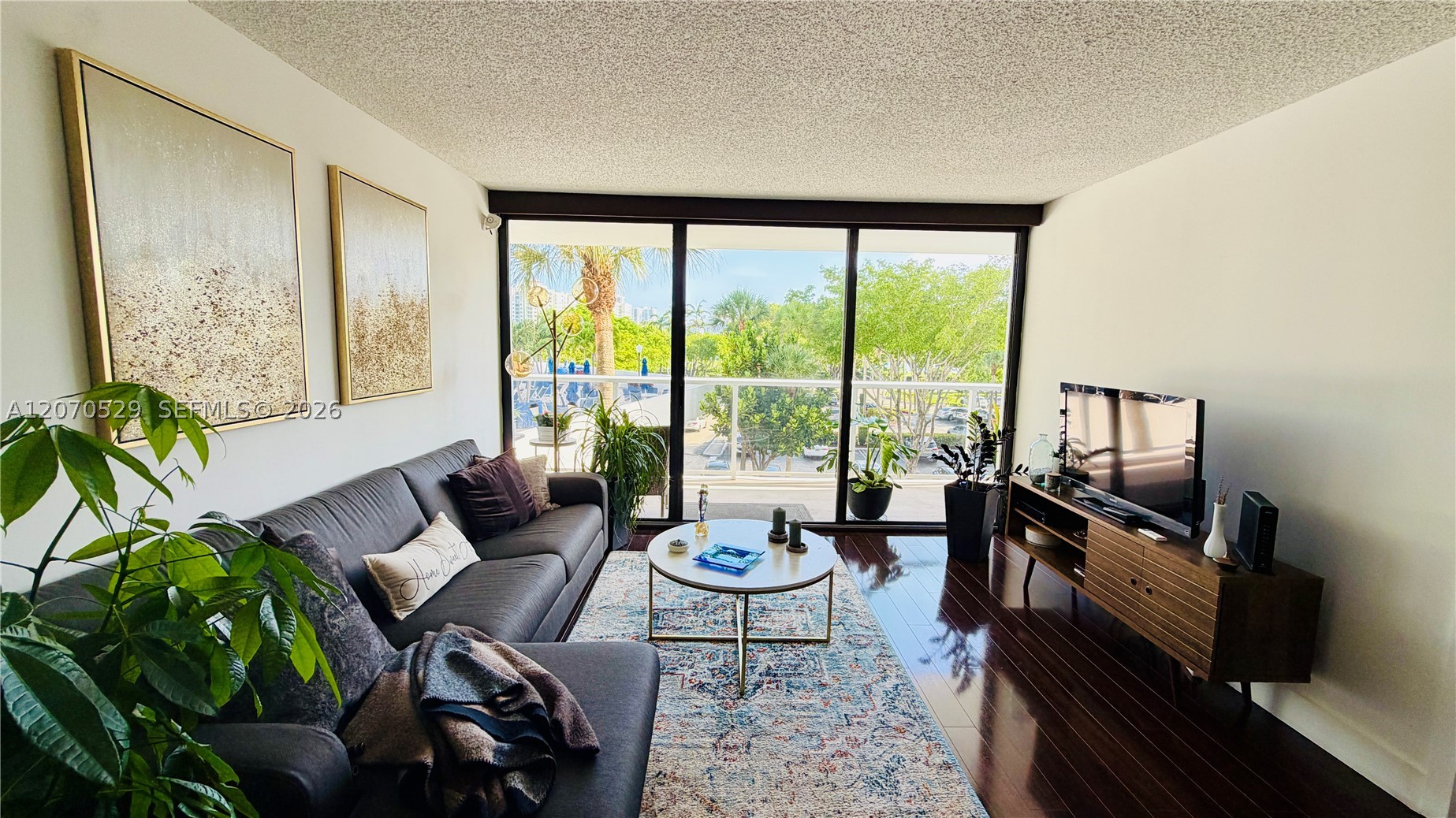 Aventura photo 4