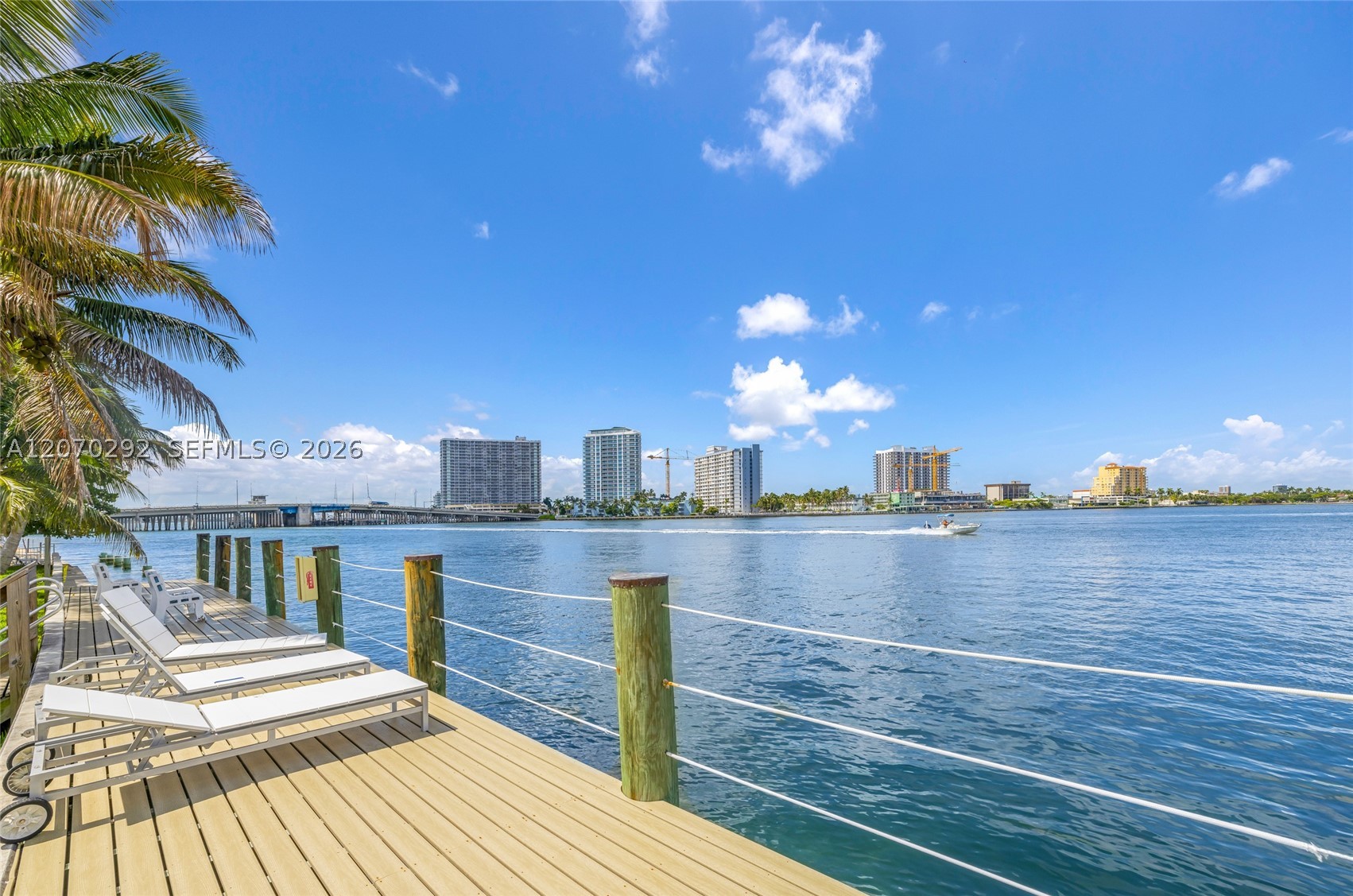 Miami Beach photo 2