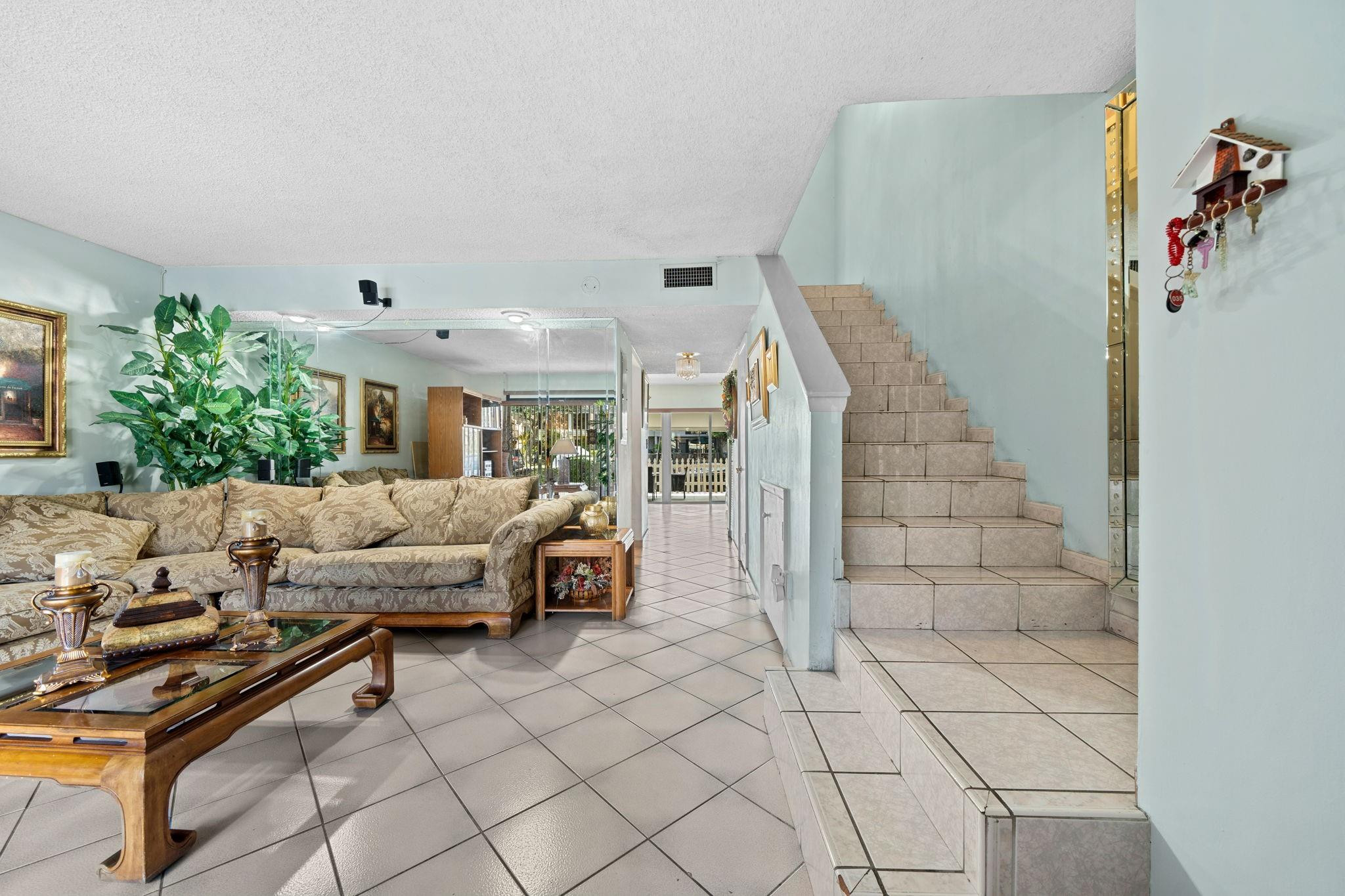 North Miami Beach photo 4