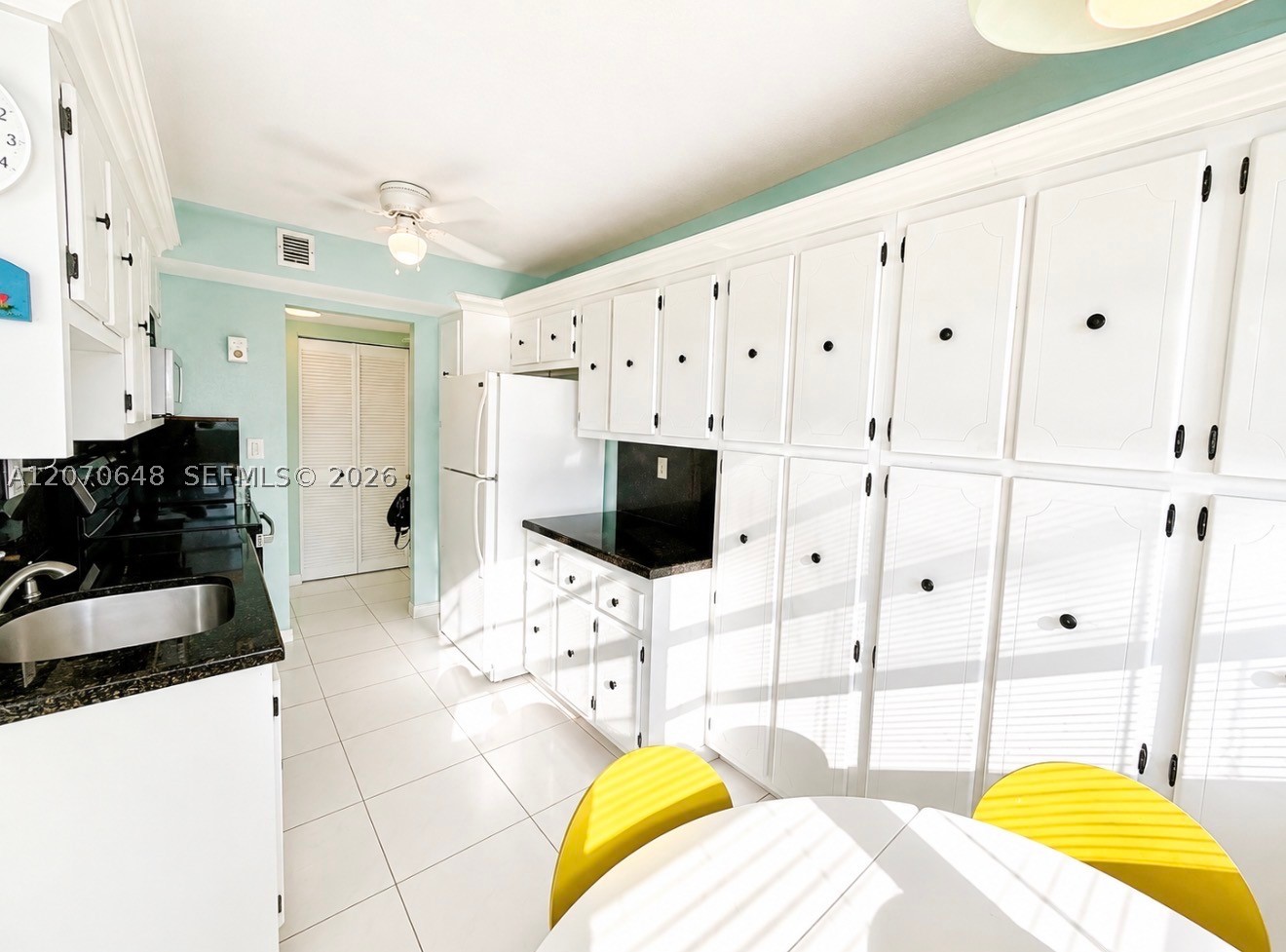 Hallandale Beach photo 3