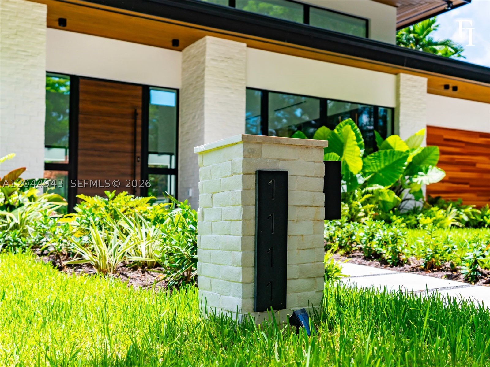 Coral Gables photo 3