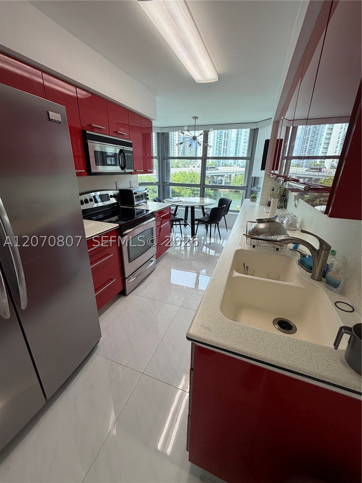 Aventura photo 5