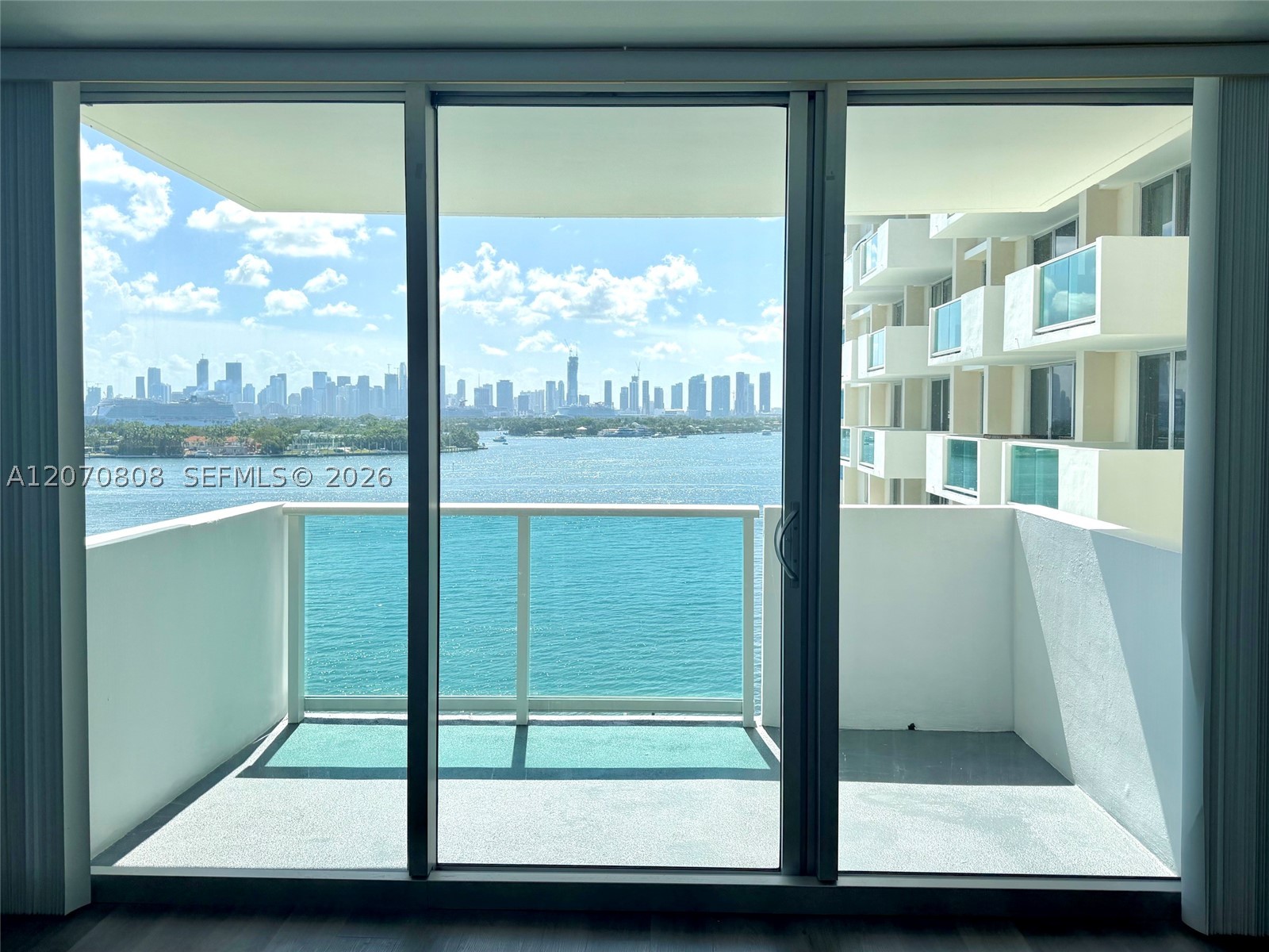 Miami Beach photo 1