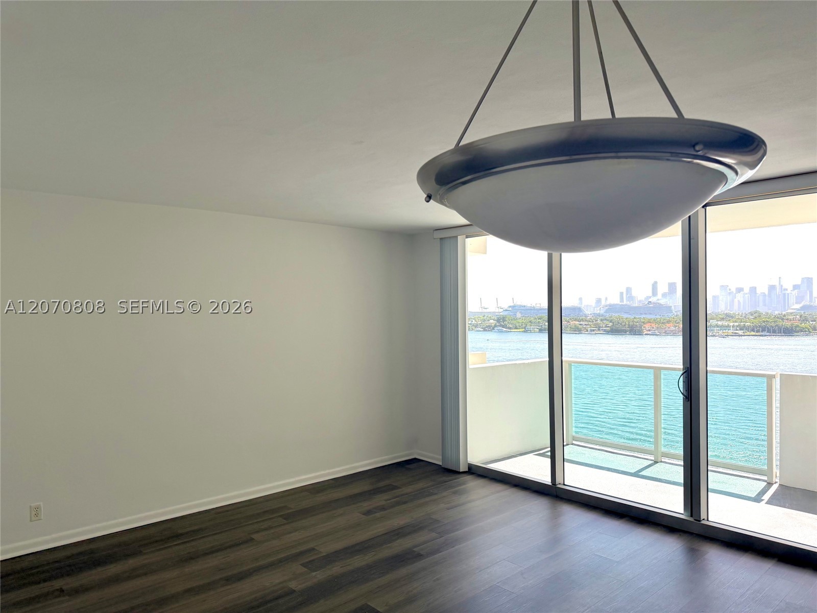 Miami Beach photo 2