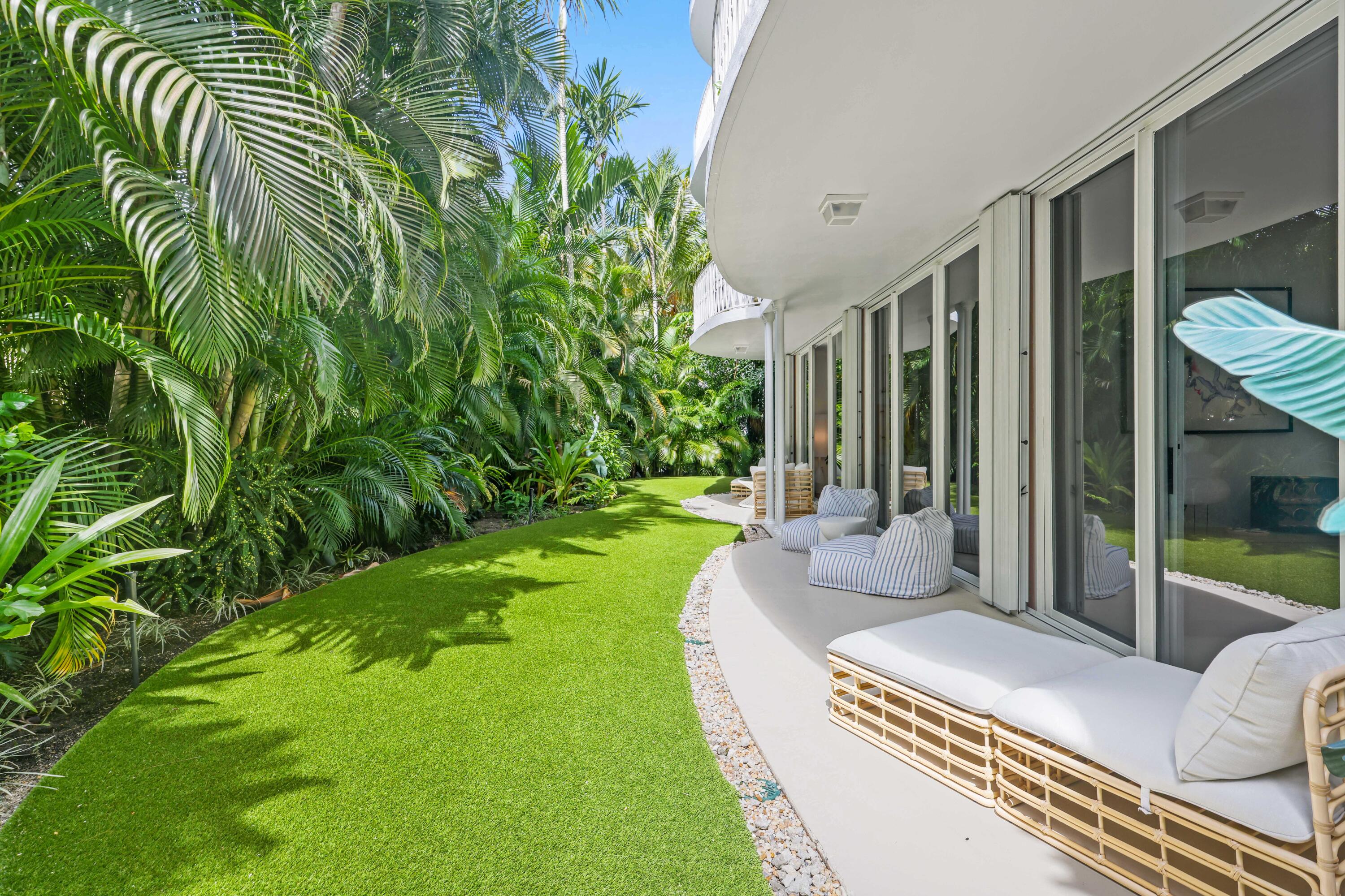 Palm Beach photo 4