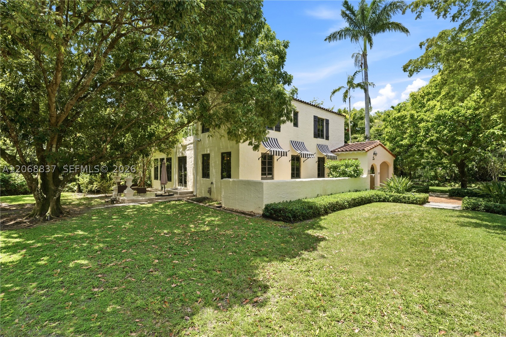 Coral Gables photo 2