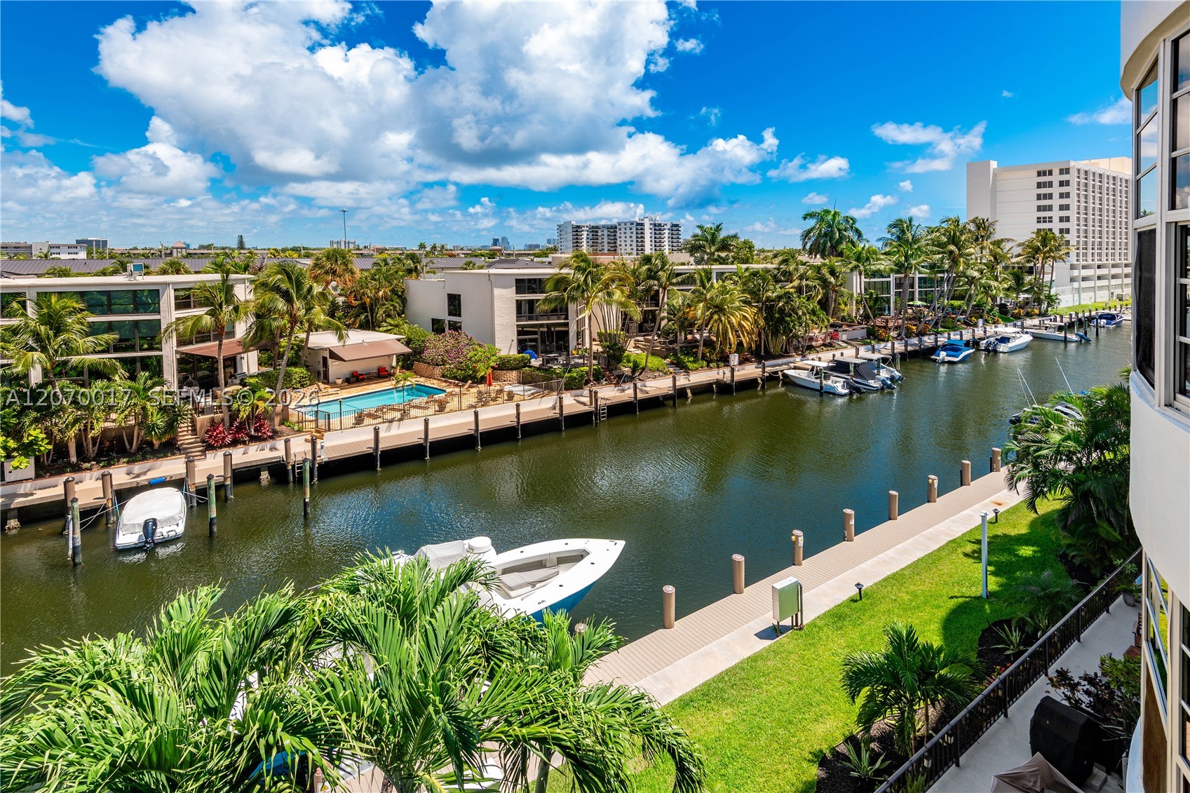 Fort Lauderdale photo 3