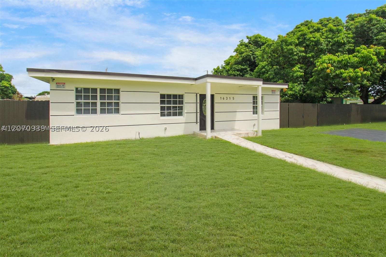 Miami Gardens photo 4