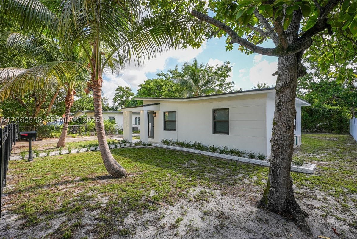 North Miami photo 2