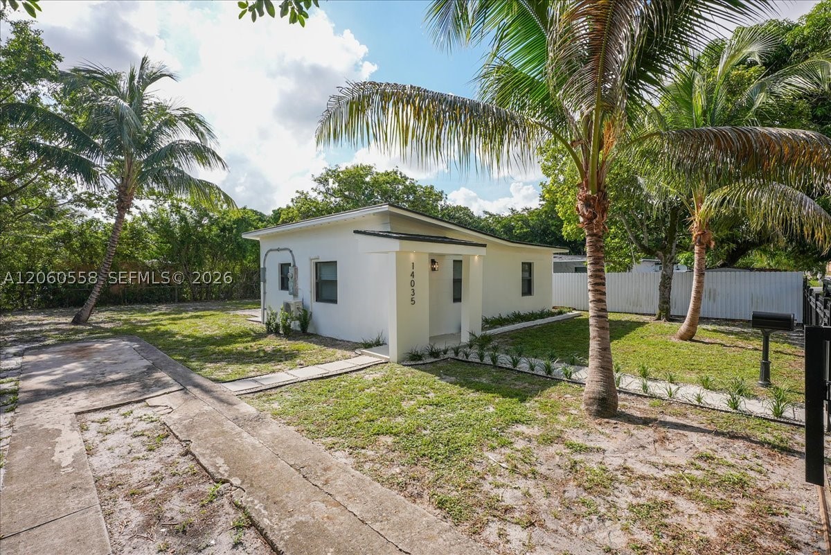 North Miami photo 3