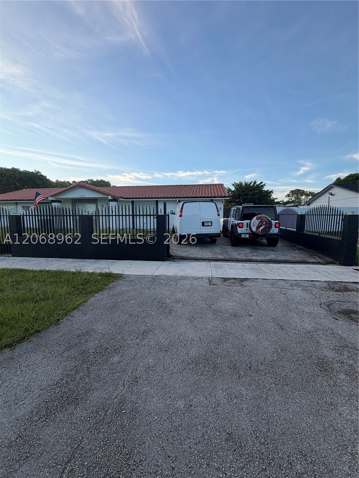 Miami photo 1