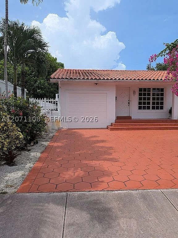Coral Gables photo 5