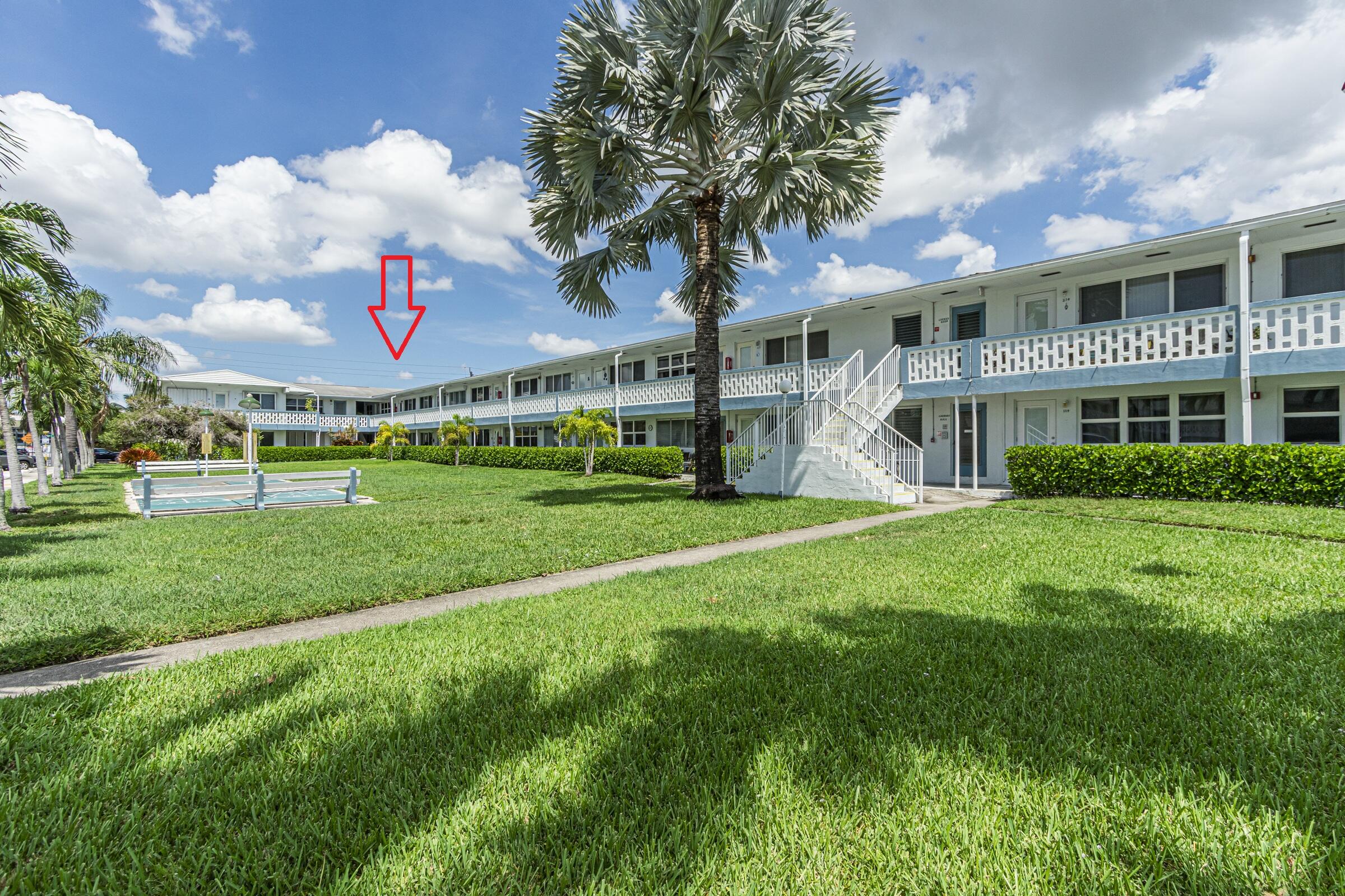Hallandale Beach photo 3