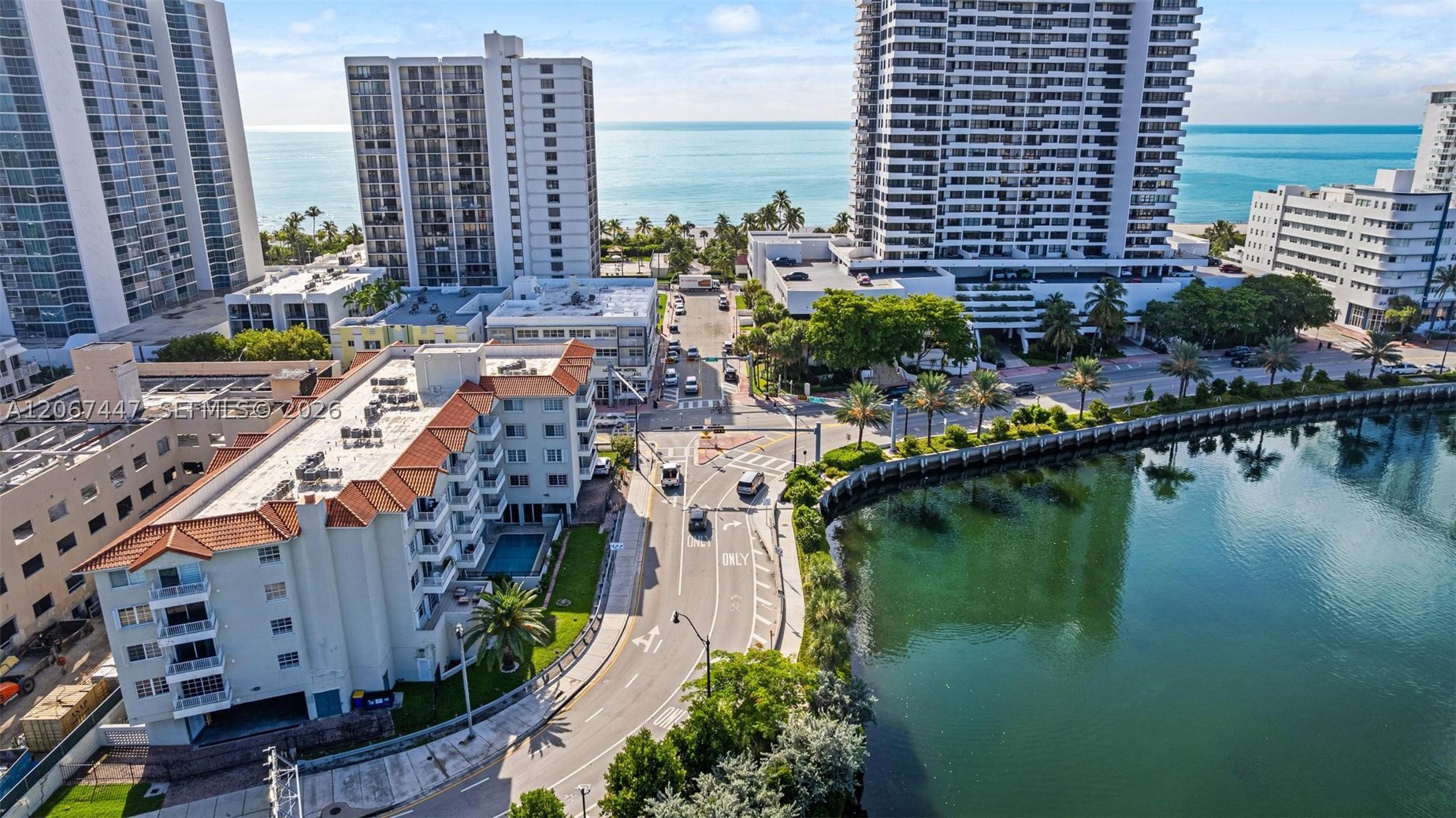 Miami Beach photo 1