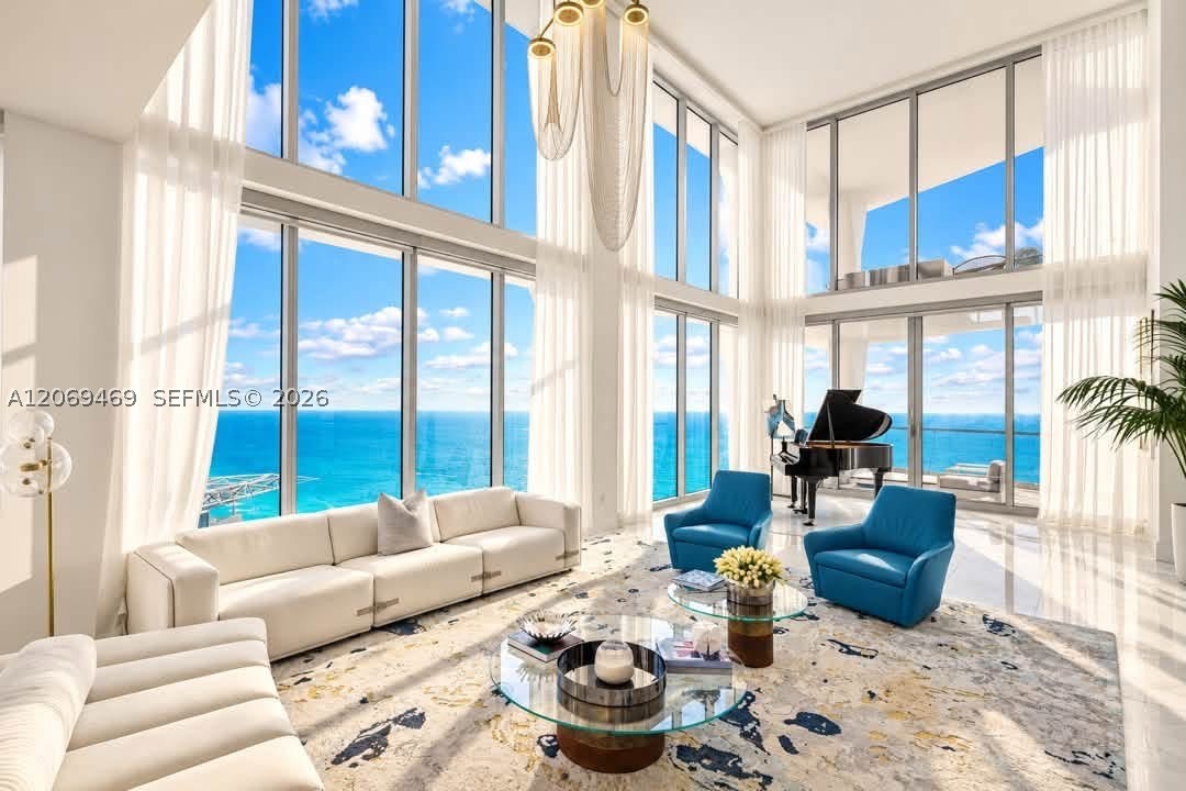 Sunny Isles Beach photo 2