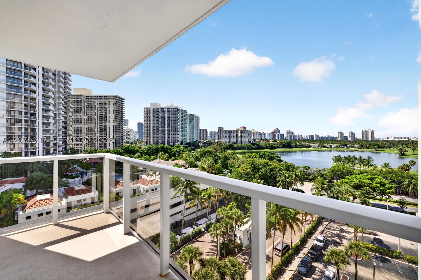 Aventura photo 4