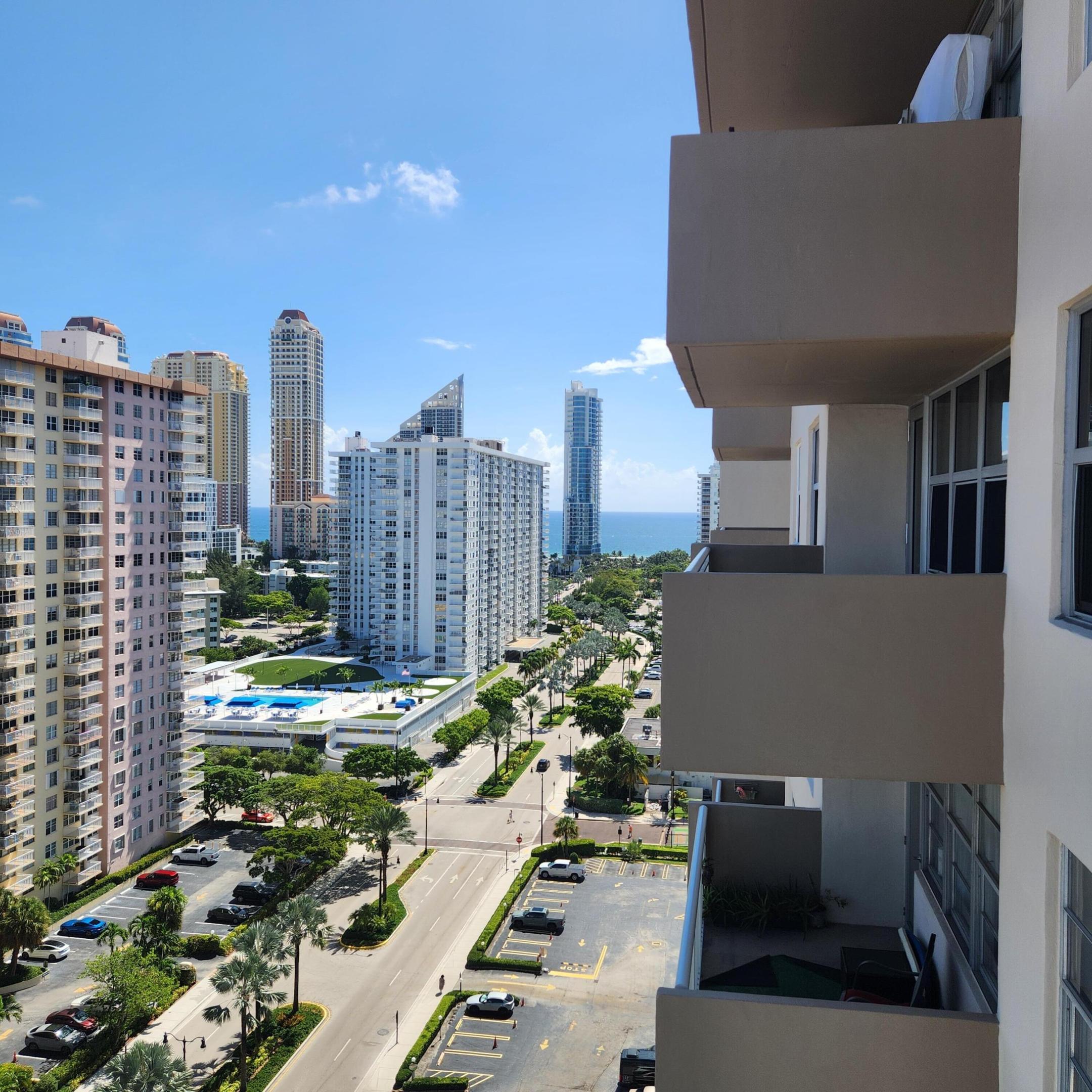 Sunny Isles Beach photo 2