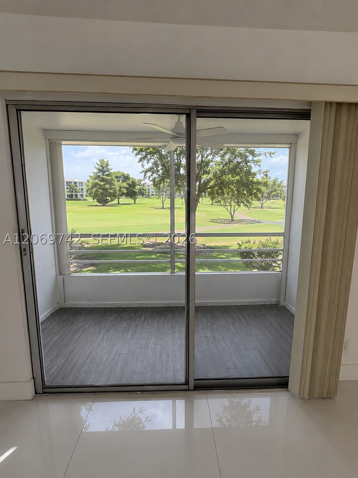 Pembroke Pines photo 1