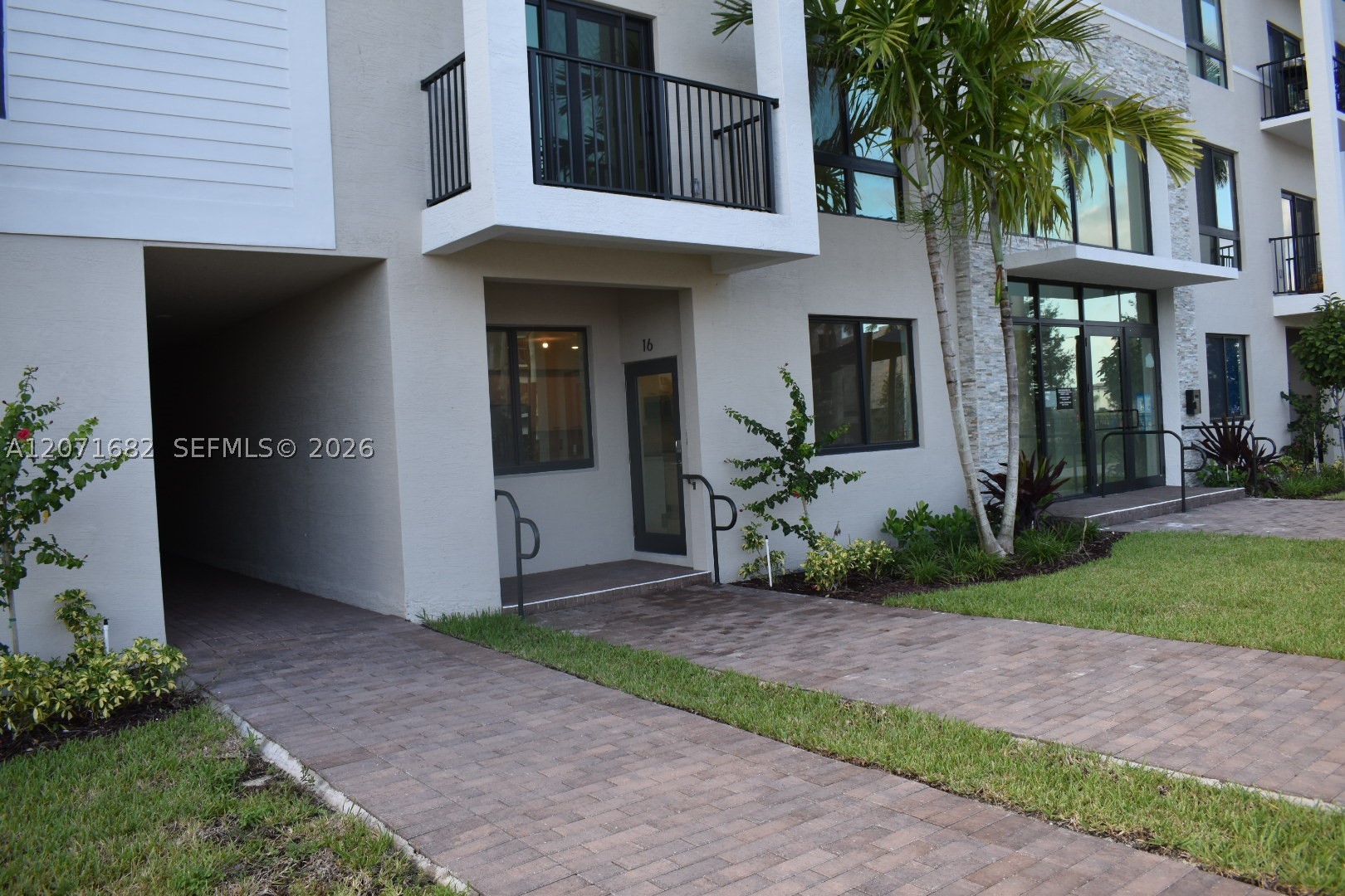 Doral photo 1
