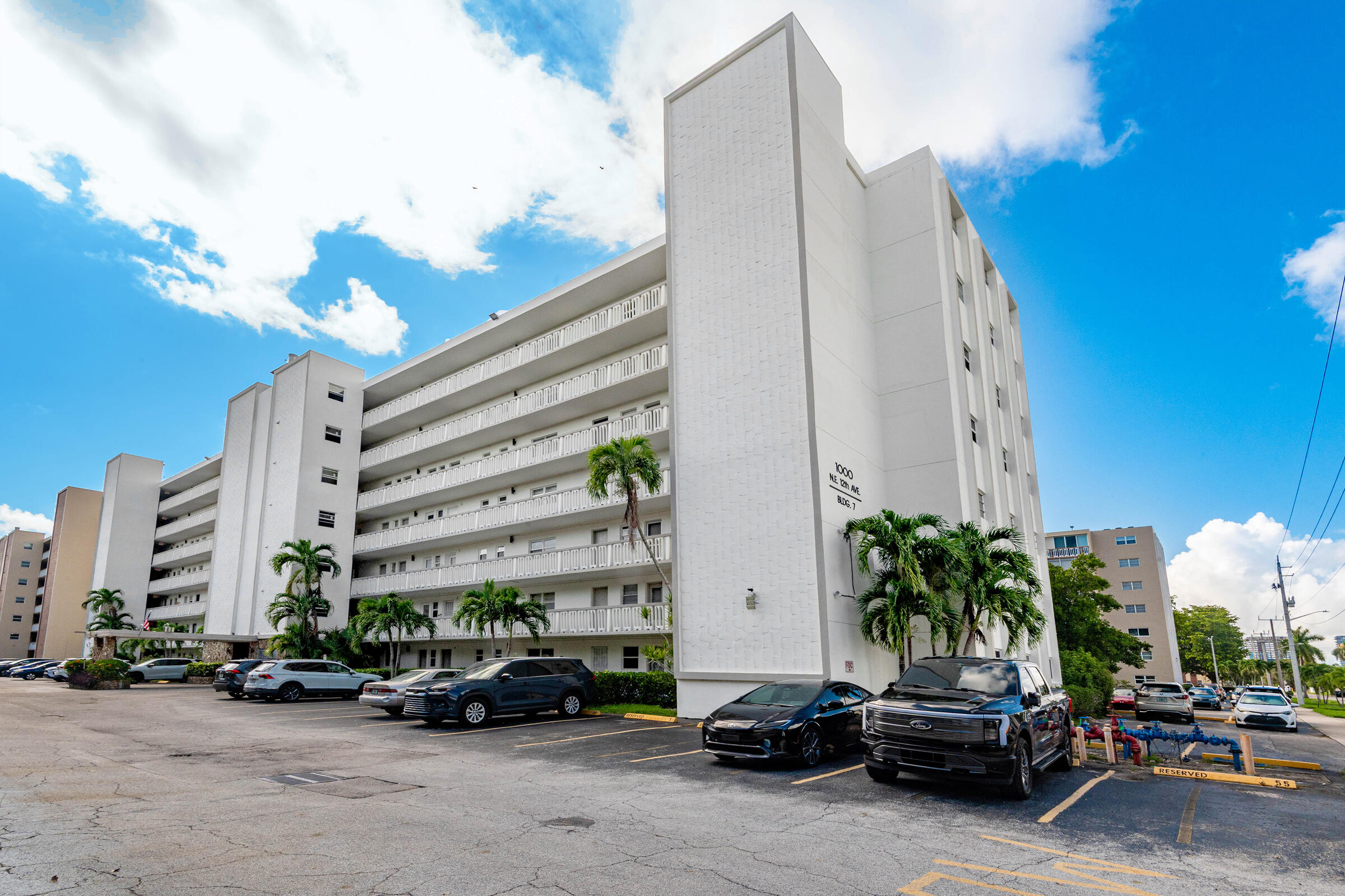 Hallandale Beach photo 1