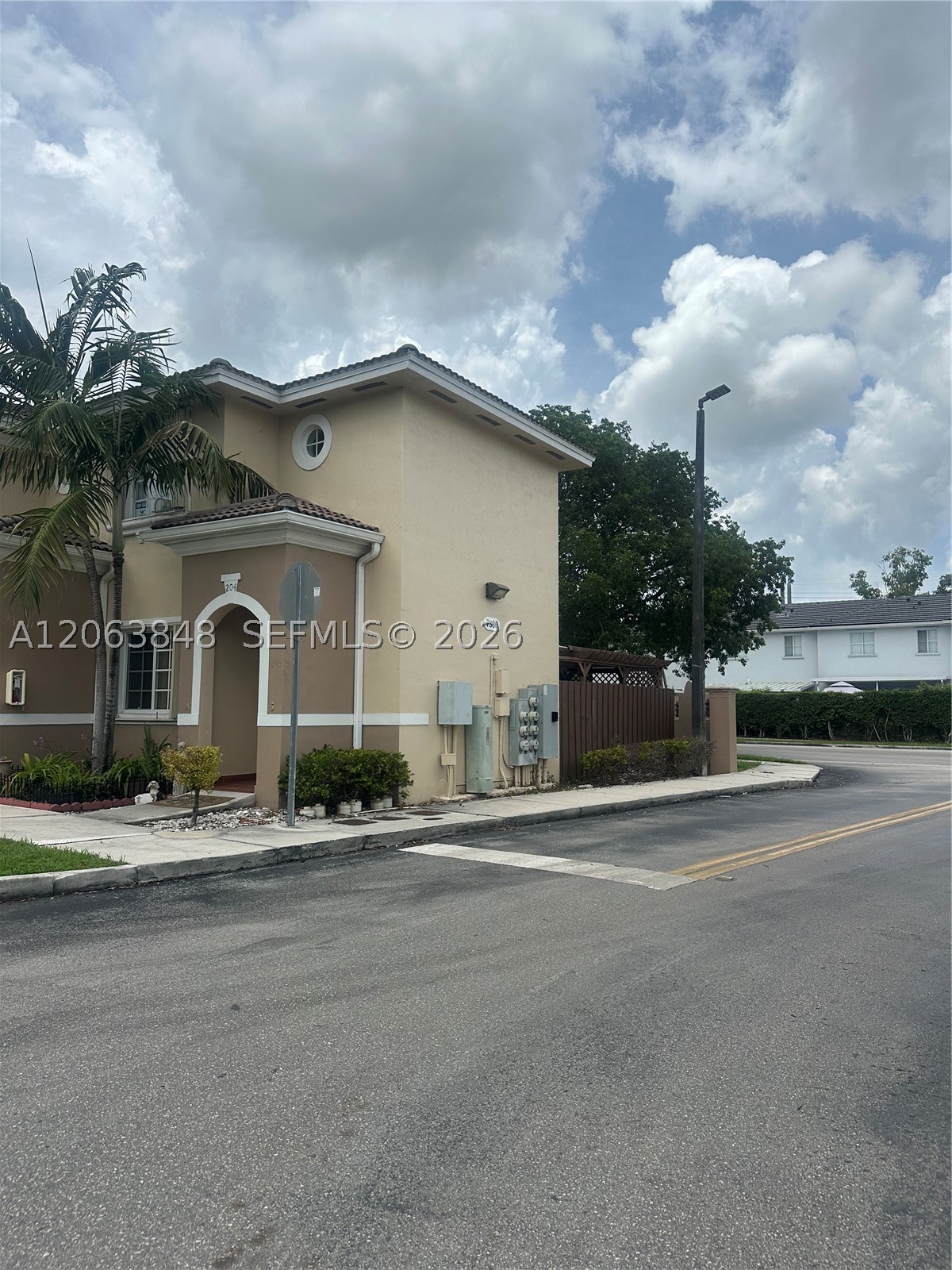 Hialeah photo 3