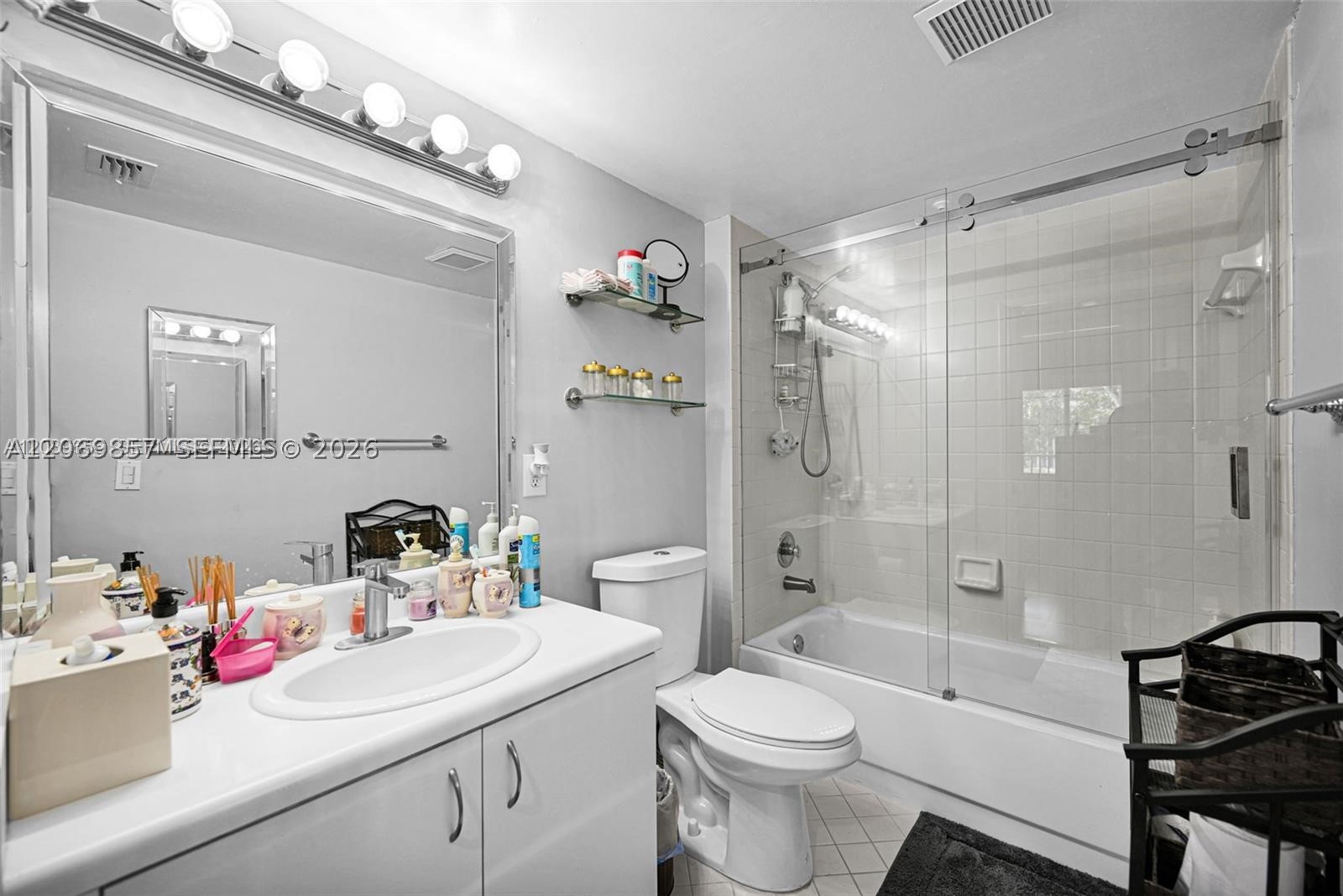 Pembroke Pines photo 4