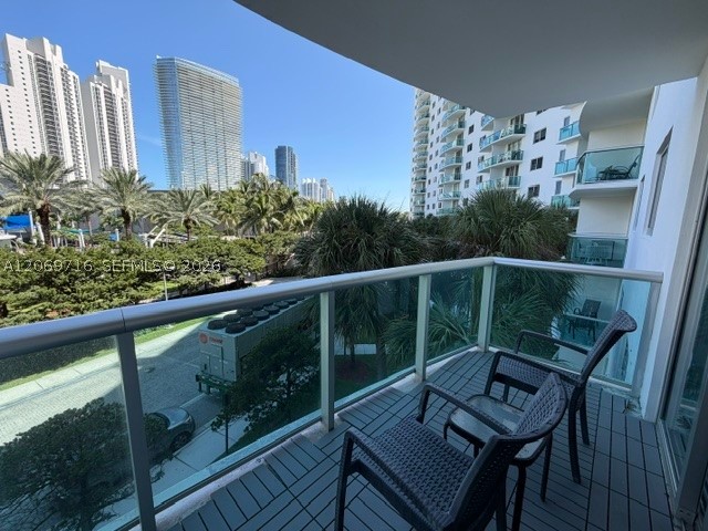 Sunny Isles Beach photo 1