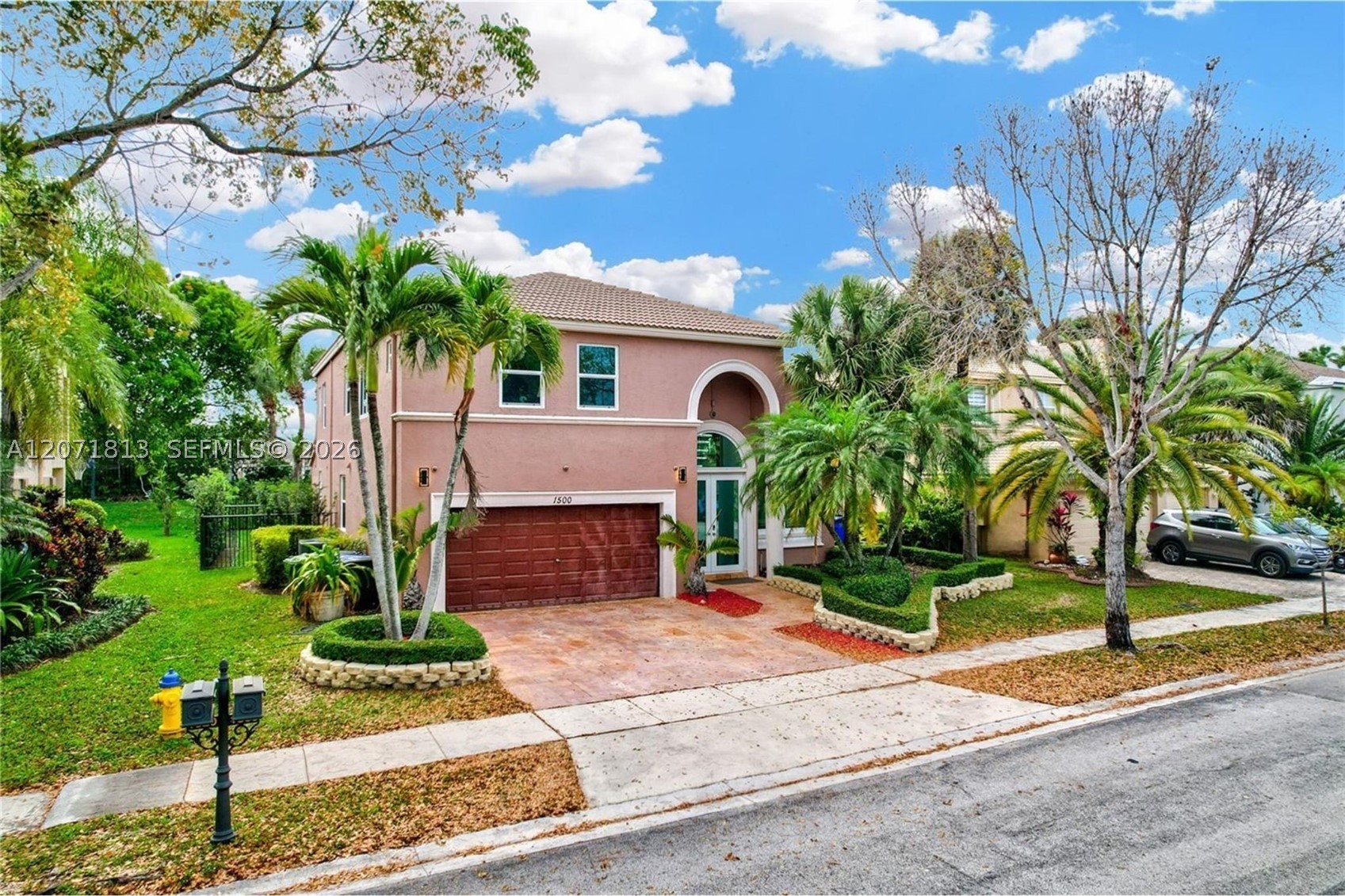 Pembroke Pines photo 2